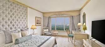 Chilling Room